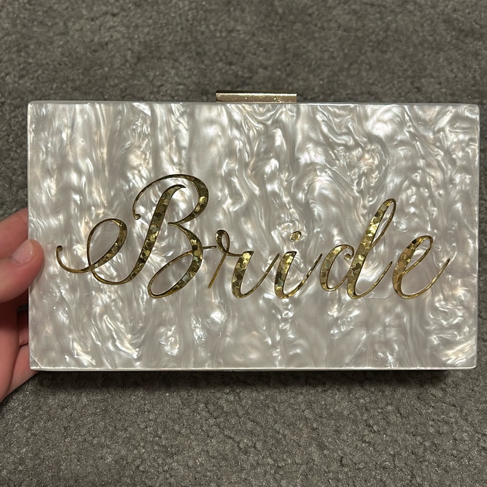 Bride Hard Clutch